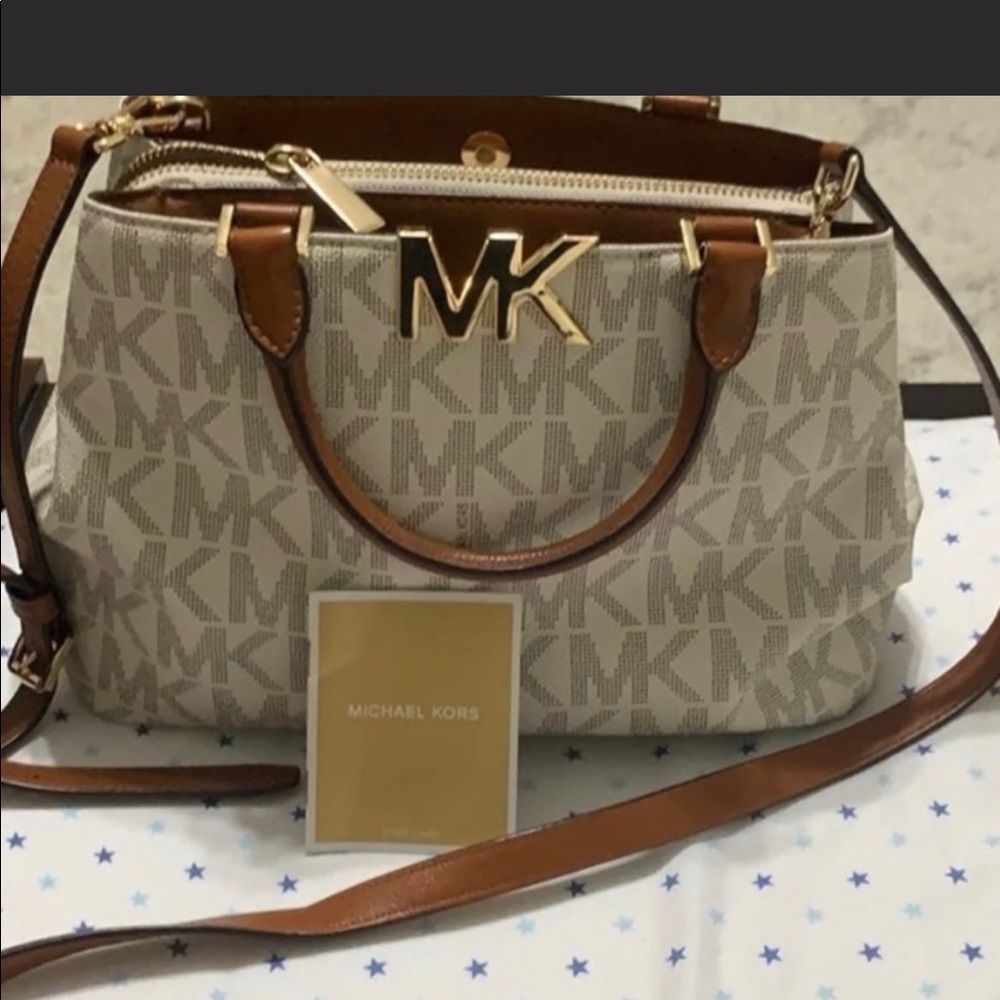 Michael Kors bag